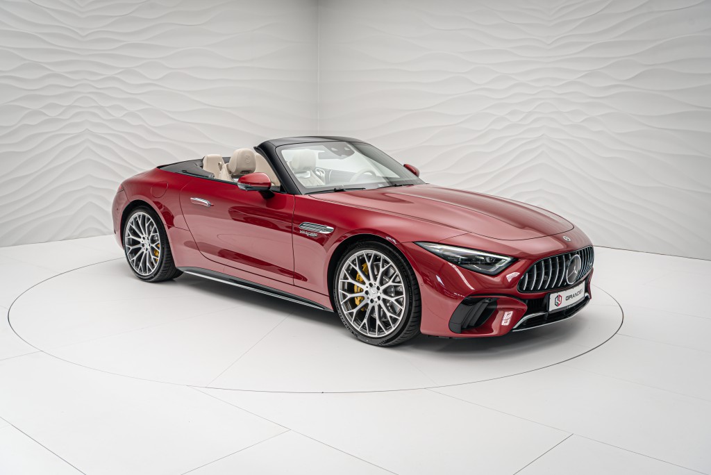 2022 Mercedes-Benz SL 63 AMG