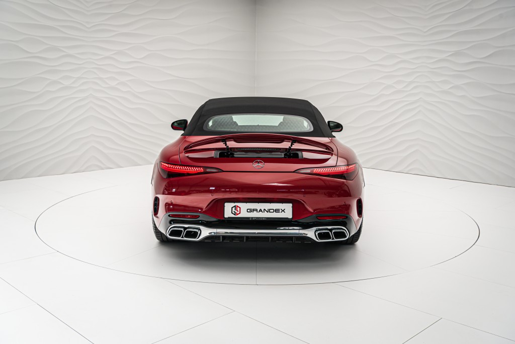 2022 Mercedes-Benz SL 63 AMG, 16/20