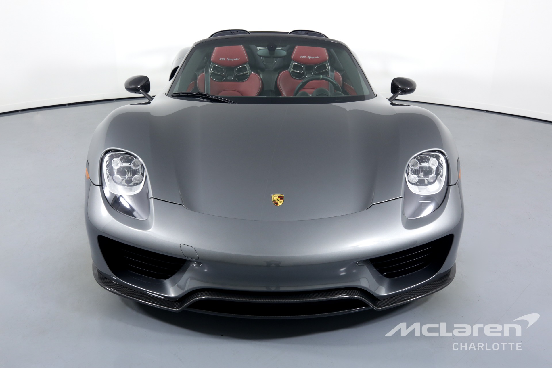 2015 PORSCHE 918 SPYDER, 2/18
