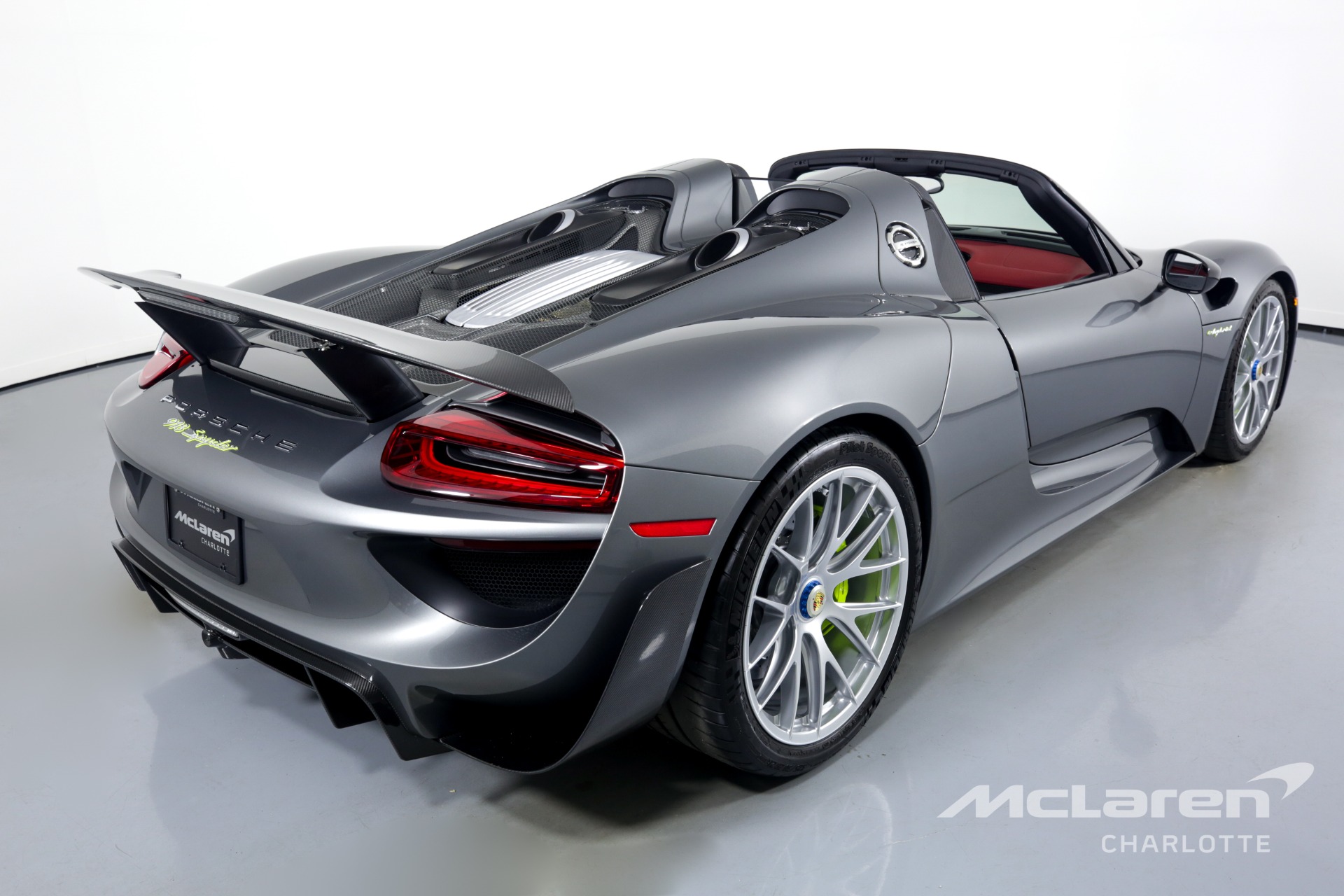 2015 PORSCHE 918 SPYDER, 12/18