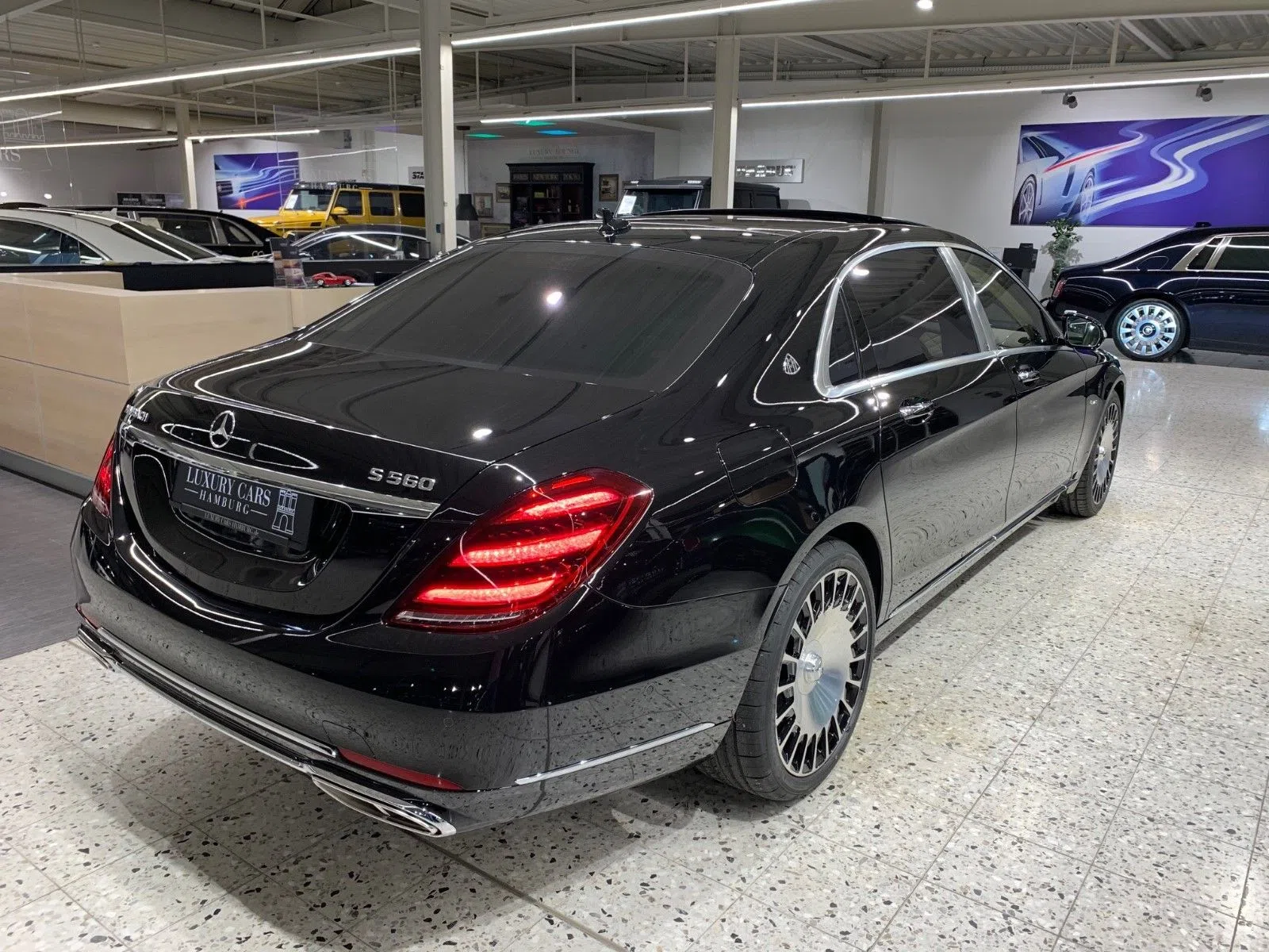 2019 Mercedes-Maybach S 560 4Matic for sale, exterior, Black