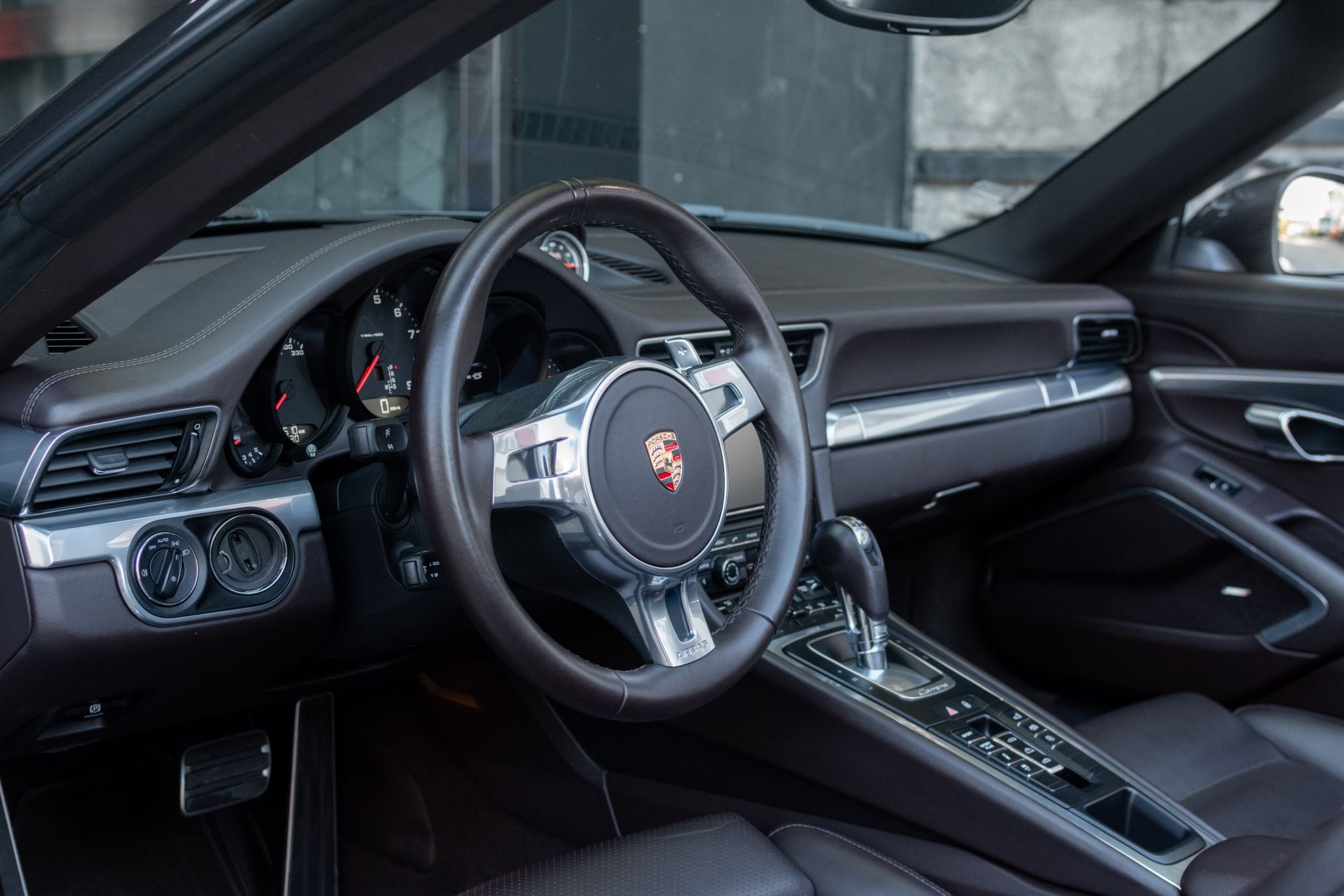 2013 PORSCHE 911 CARRERA 4S CABRIOLET, 2/2