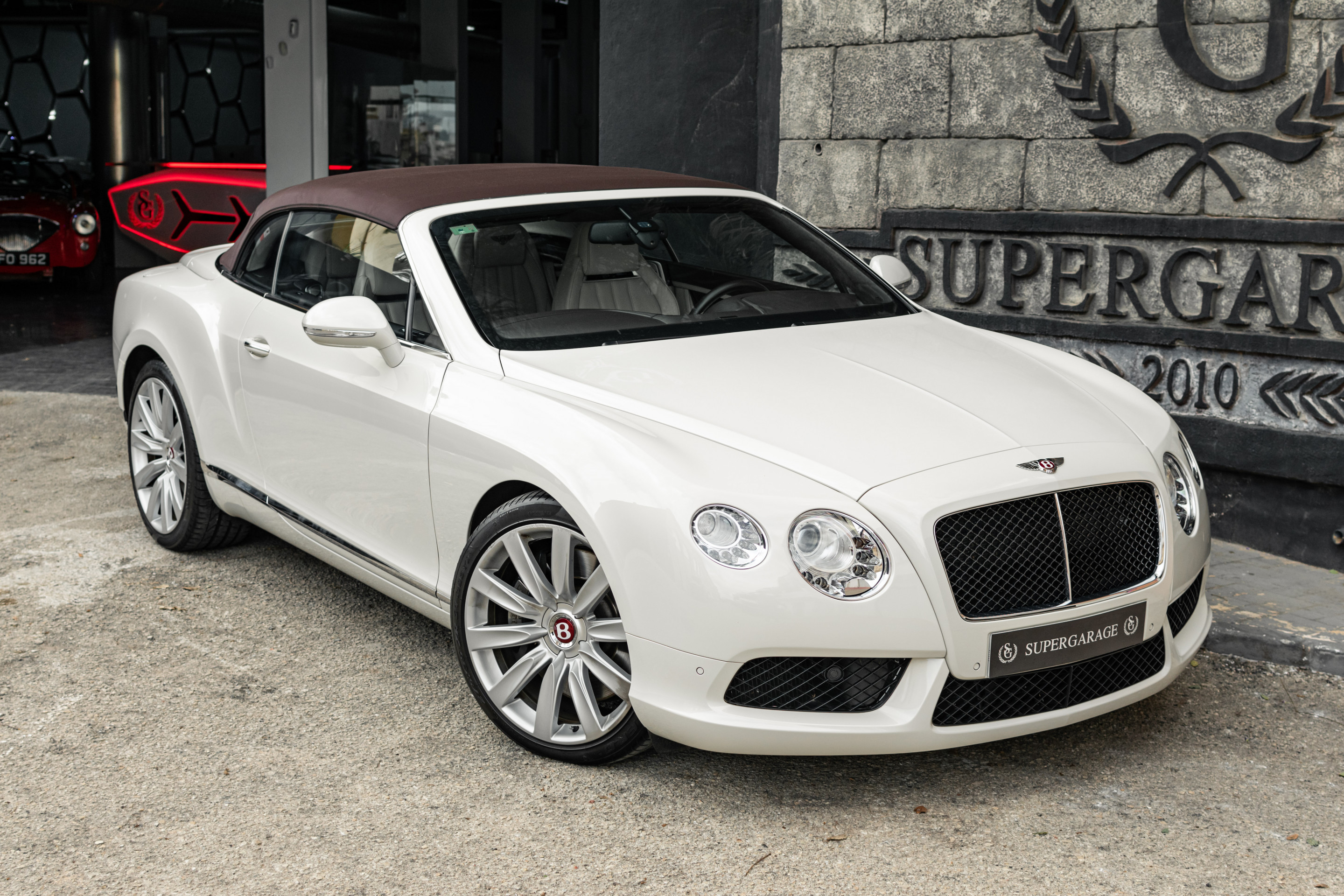 2015 BENTLEY CONTINENTAL GTC V8, 2/20