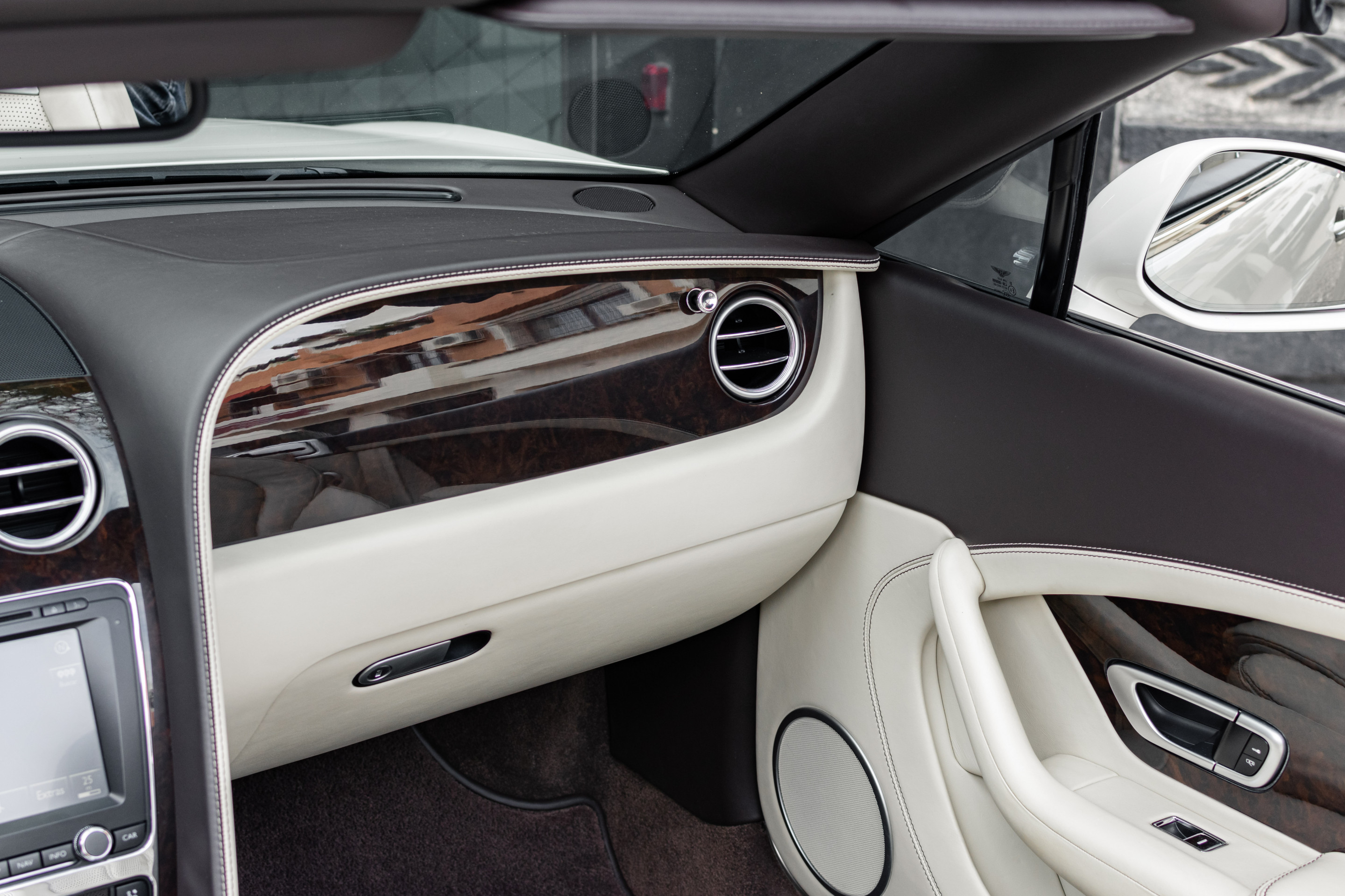 2015 BENTLEY CONTINENTAL GTC V8, 20/20