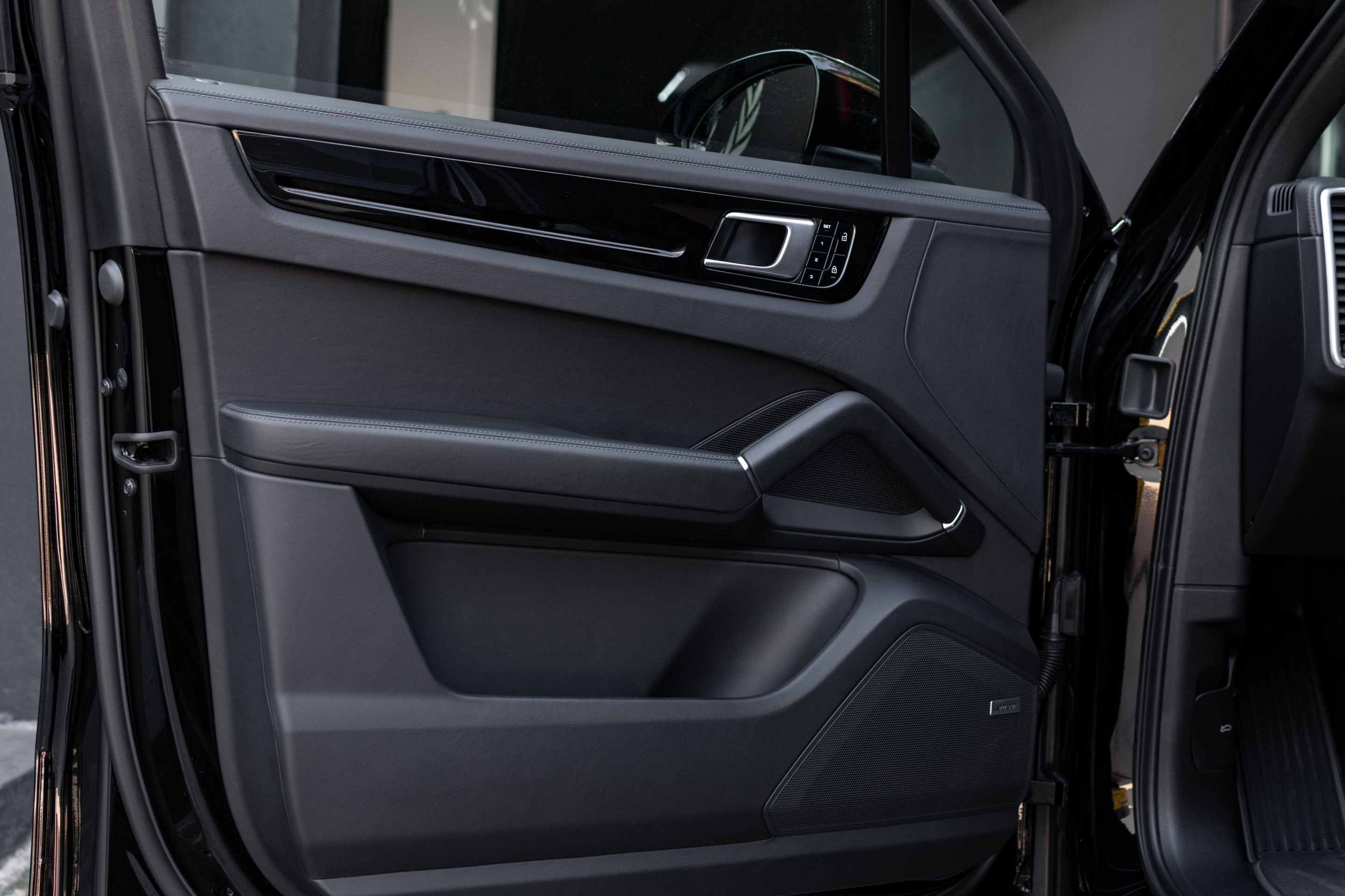 2021 PORSCHE CAYENNE, 5/17