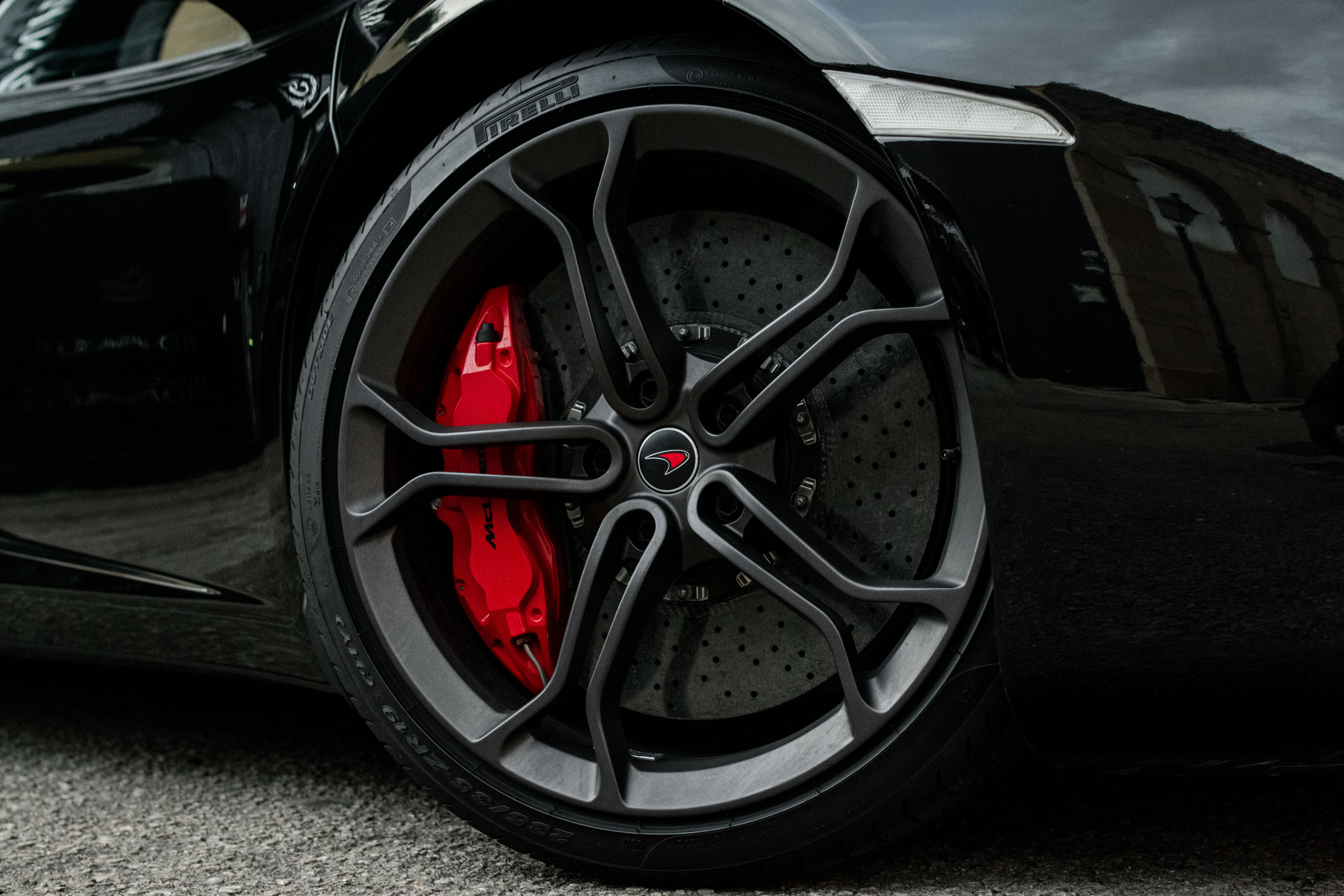 2012 MCLAREN MP4-12C, 2/20