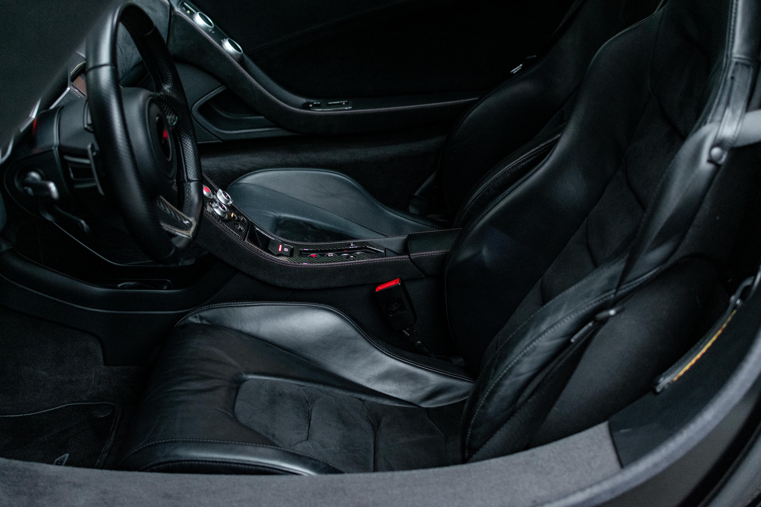 2012 MCLAREN MP4-12C, 9/20