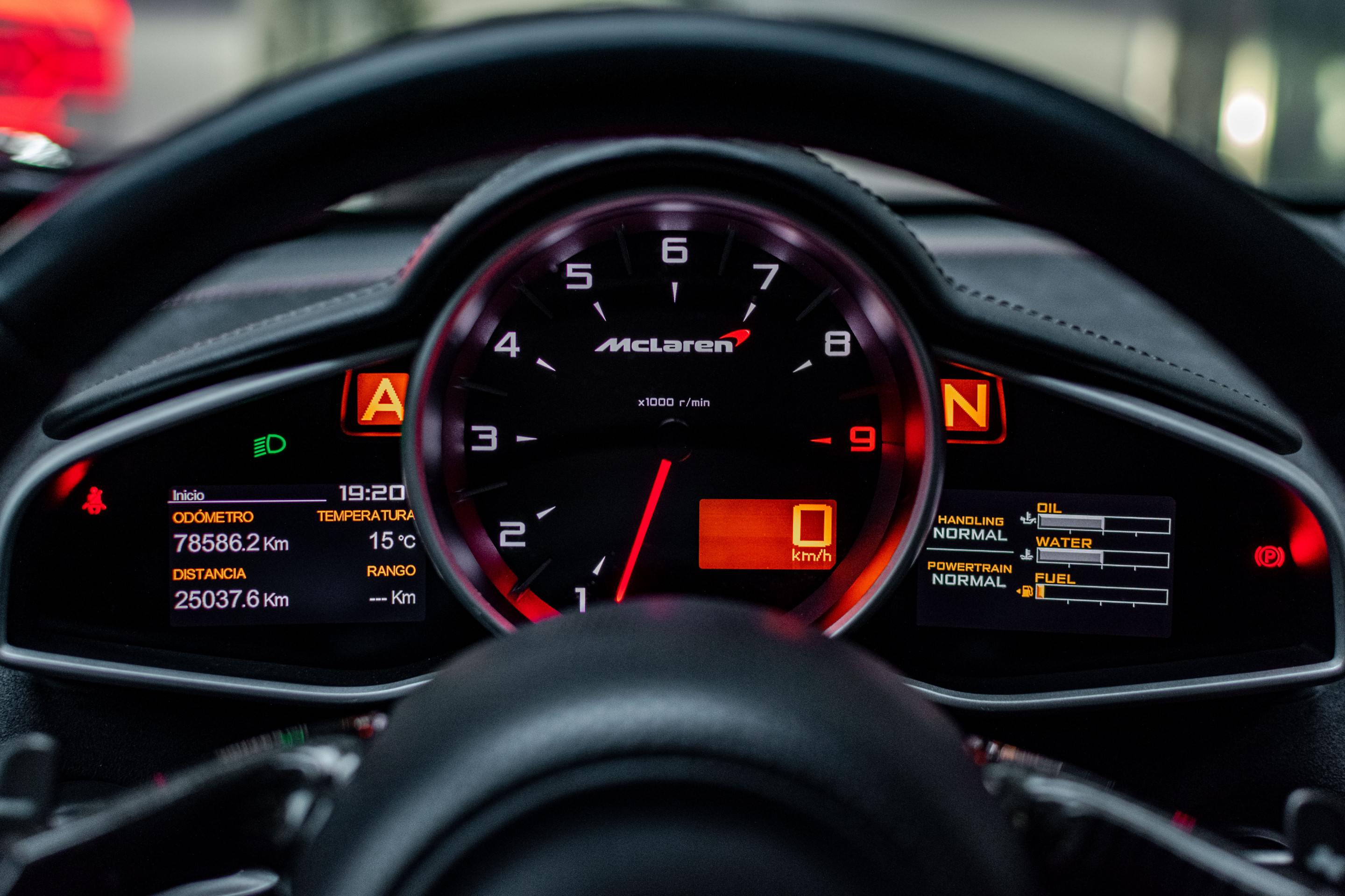 2012 MCLAREN MP4-12C, 17/20