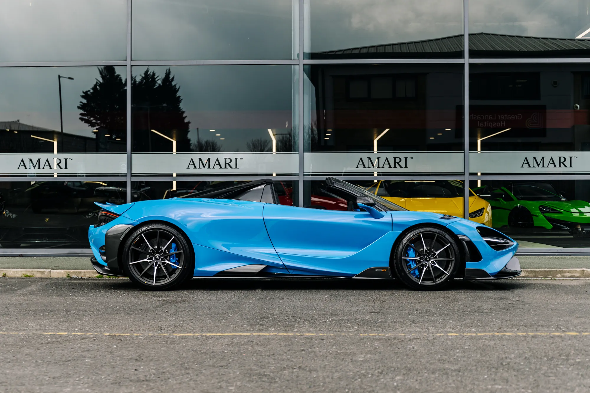 2022 McLaren 765LT, 3/20