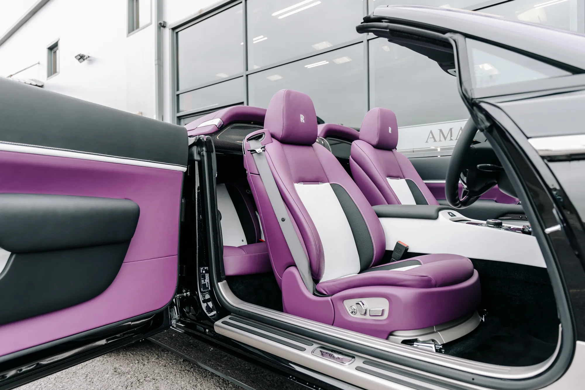 2022 Rolls-Royce Dawn Black Badge, 11/20