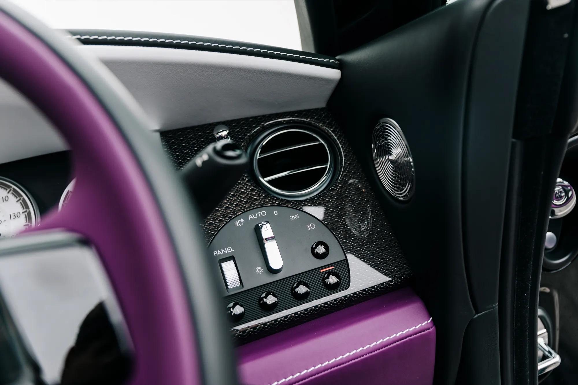 2022 Rolls-Royce Dawn Black Badge, 16/20
