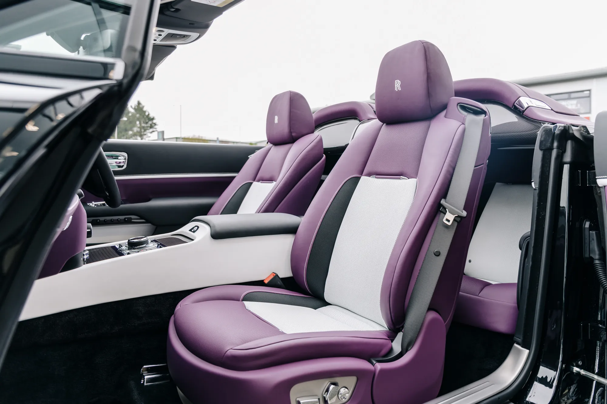 2022 Rolls-Royce Dawn Black Badge, 20/20
