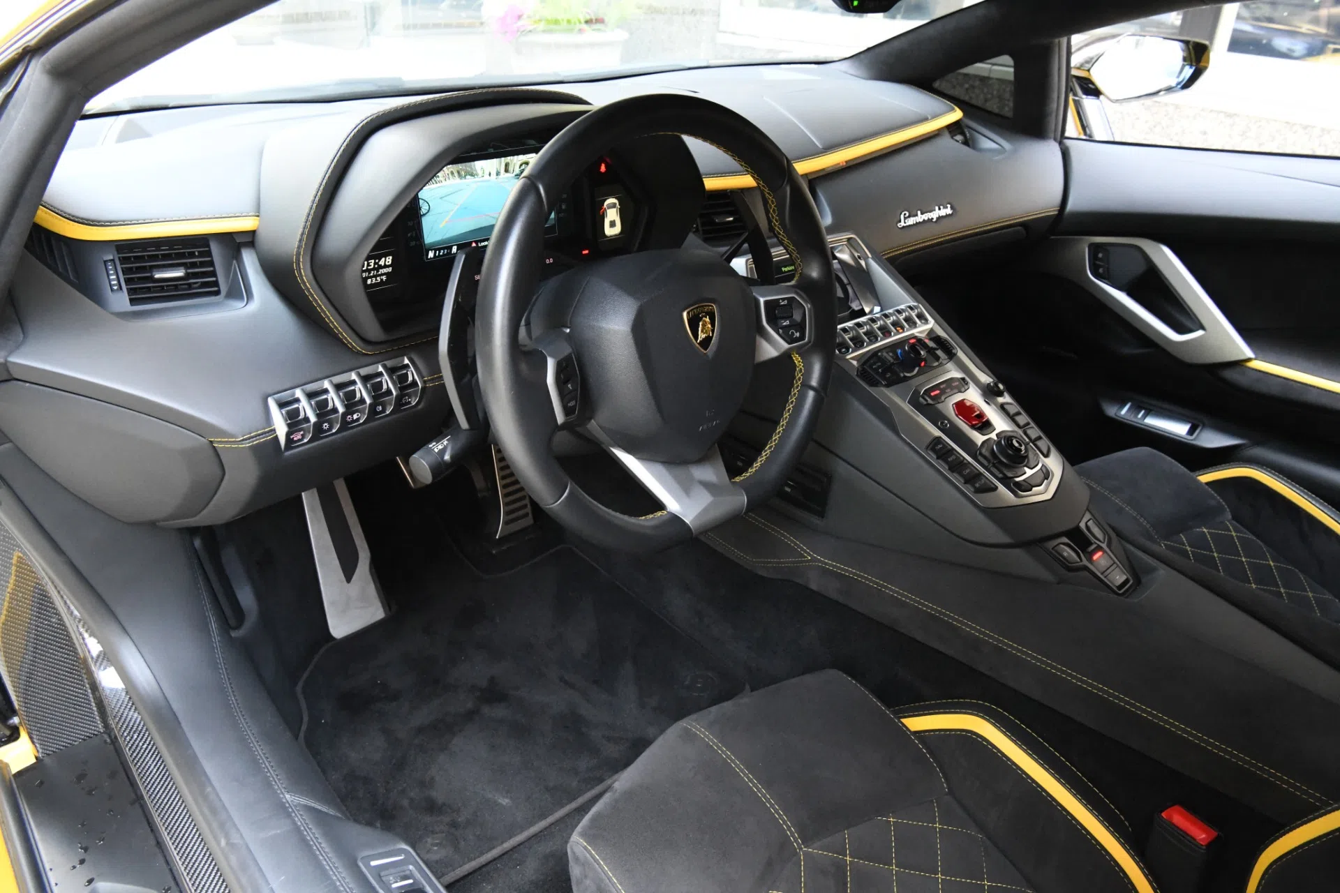2018 Lamborghini Aventador LP 740-4 S interior, dashboard, Nero