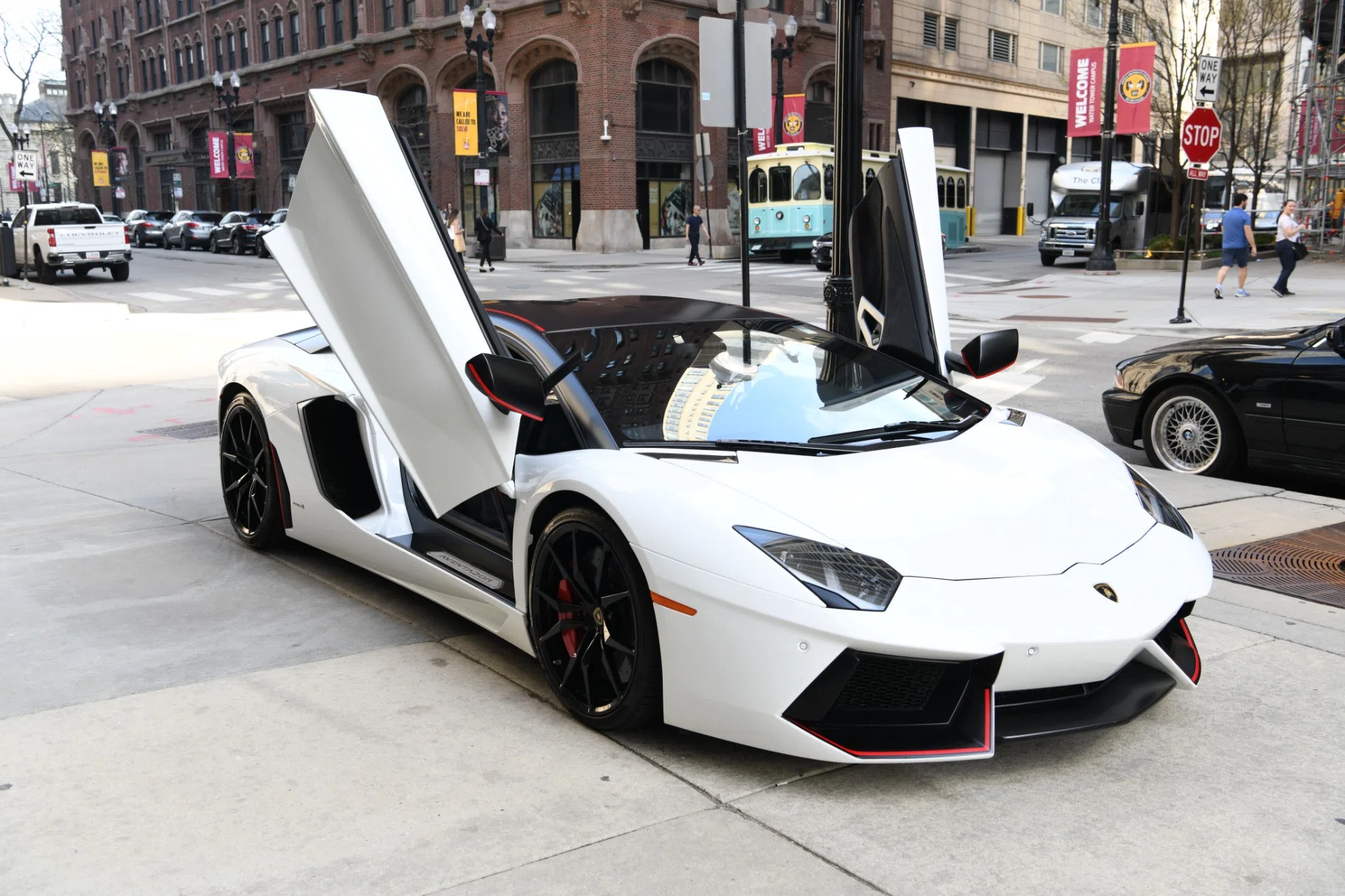 2016 LAMBORGHINI AVENTADOR LP 700-4 COUPE