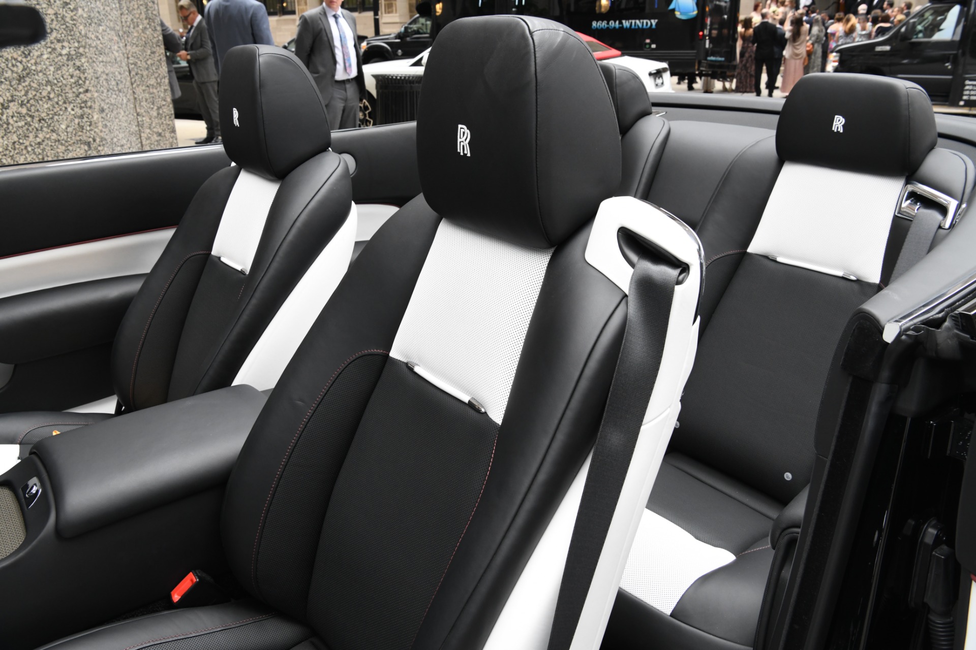 2020 ROLLS-ROYCE BLACK BADGE DAWN, 6/20