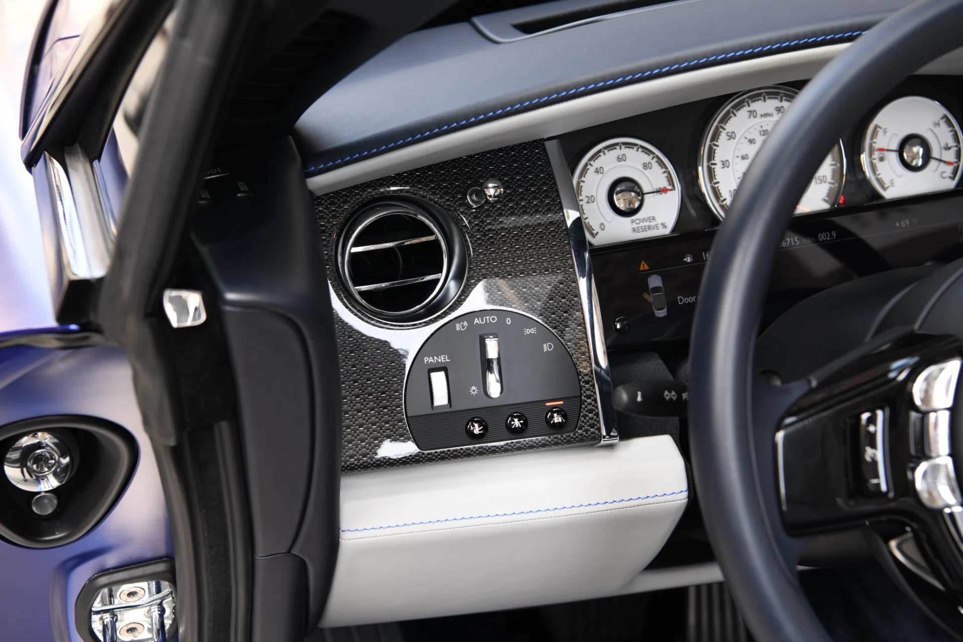 2018 Rolls Royce Black Badge Dawn interior, Selby Grey