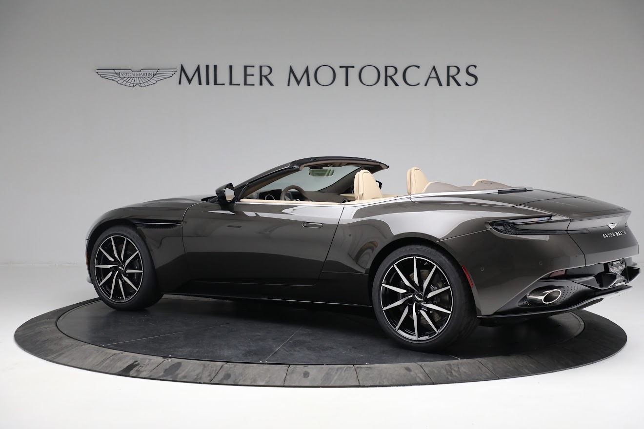 2022 Aston Martin DB11 Volante, 3/20