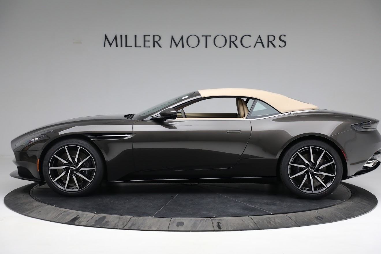 2022 Aston Martin DB11 Volante, 12/20