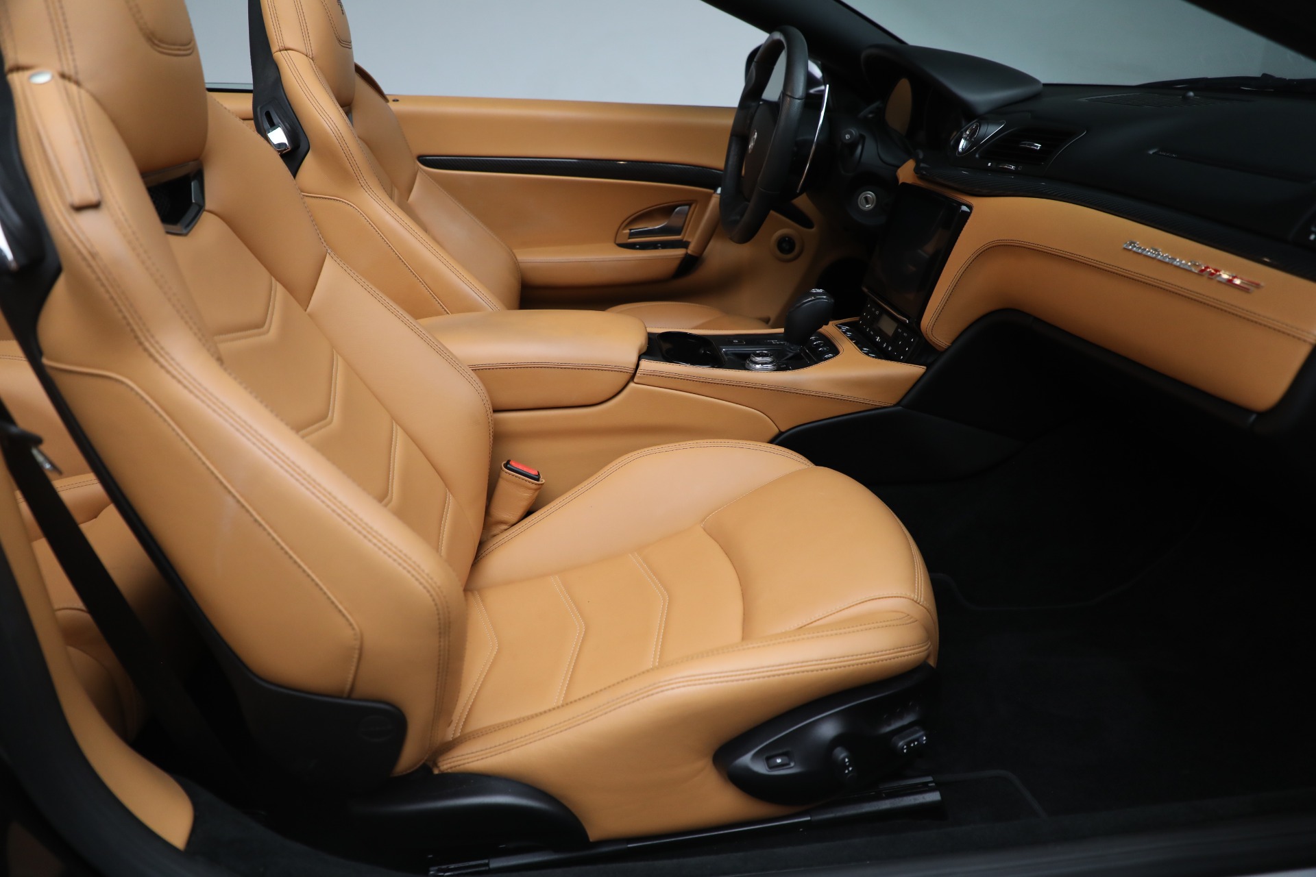 2018 Maserati GranTurismo MC, 17/20