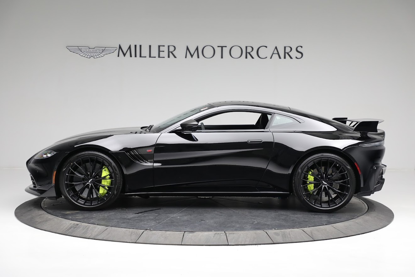 2022 Aston Martin Vantage F1 Edition, 2/20
