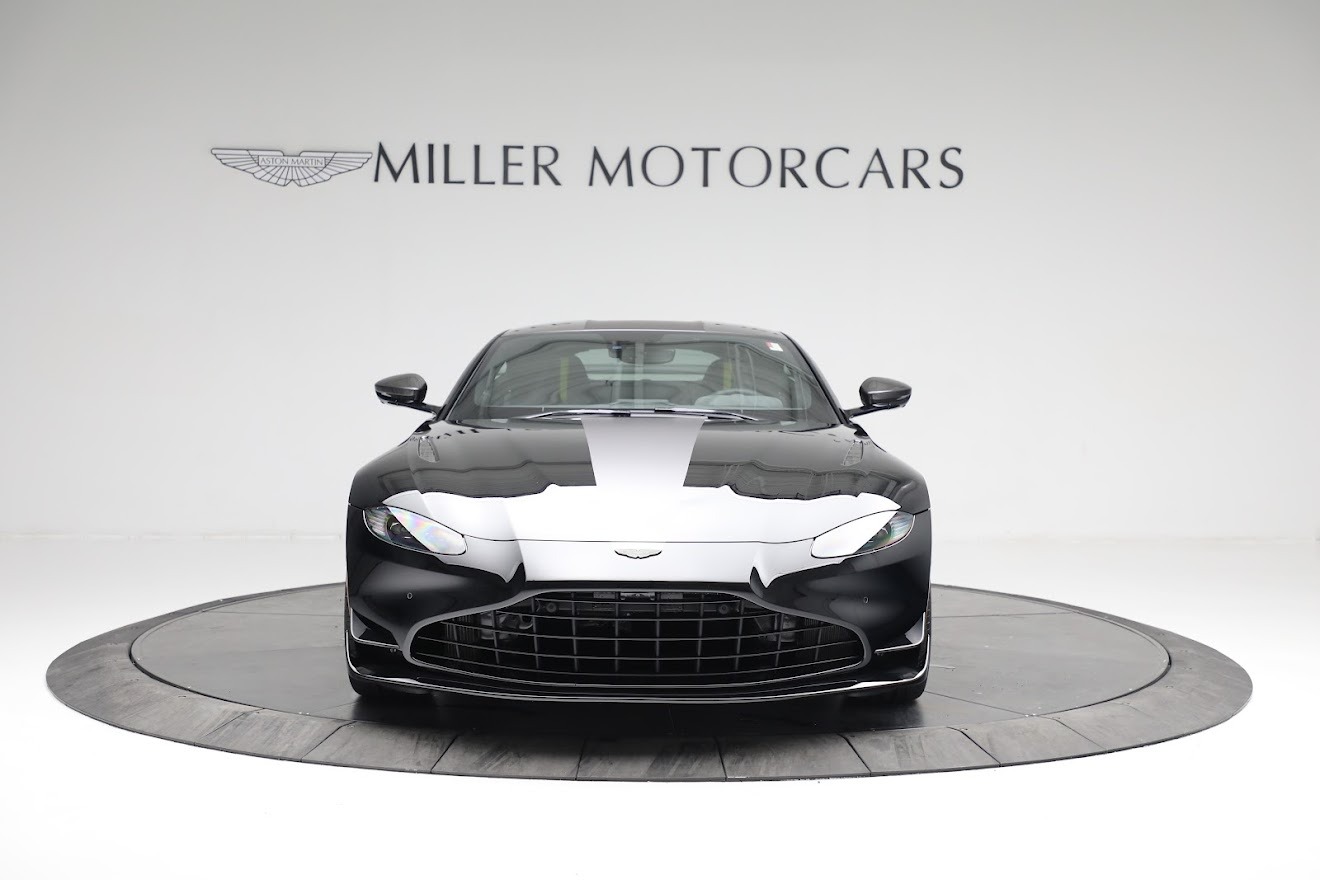 2022 Aston Martin Vantage F1 Edition, 7/20