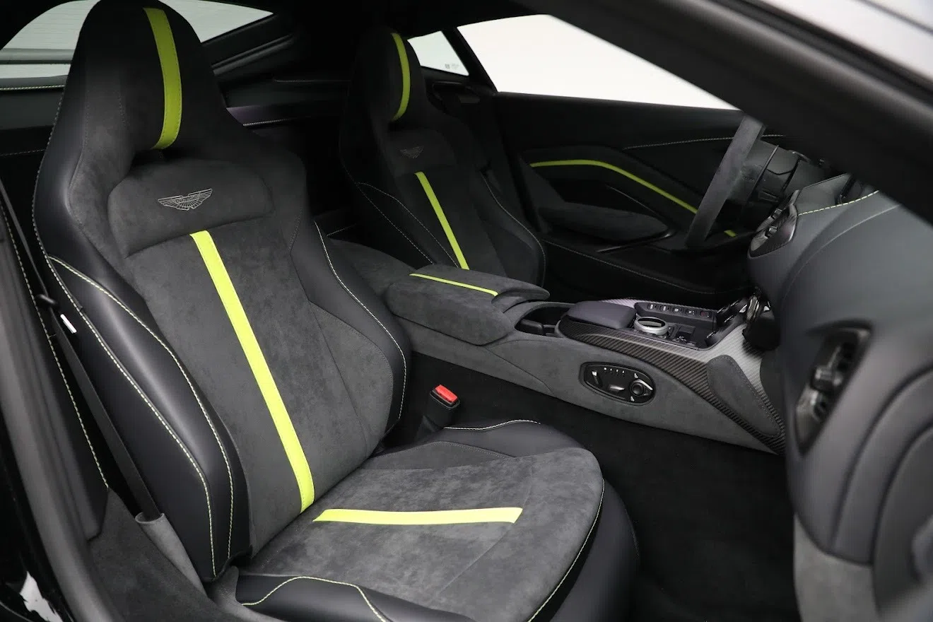 2022 Aston Martin Vantage F1 Edition interior, seats, Black