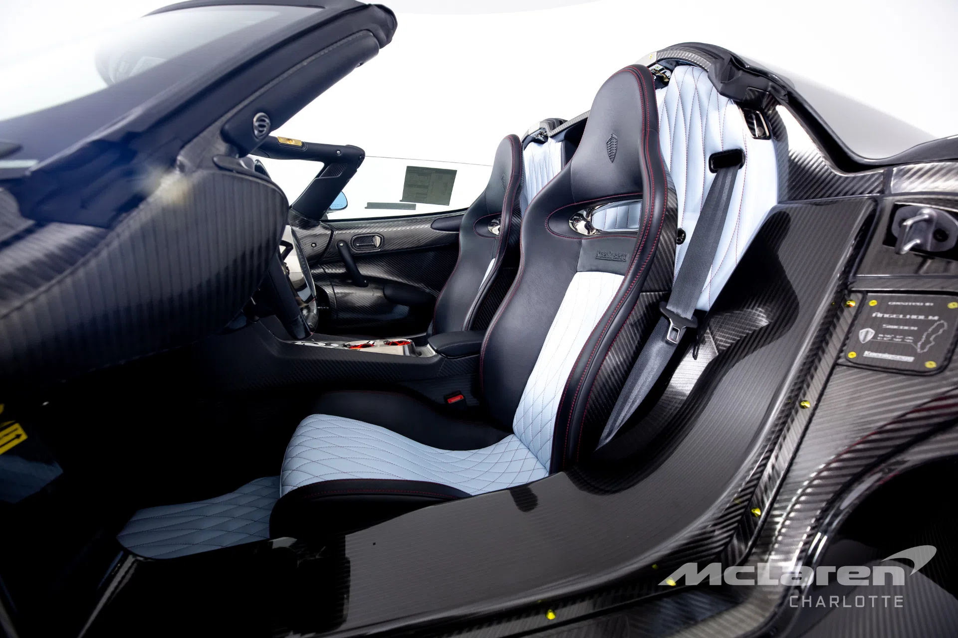 2021 Koenigsegg Regera interior, seats, Desiato / Glacier