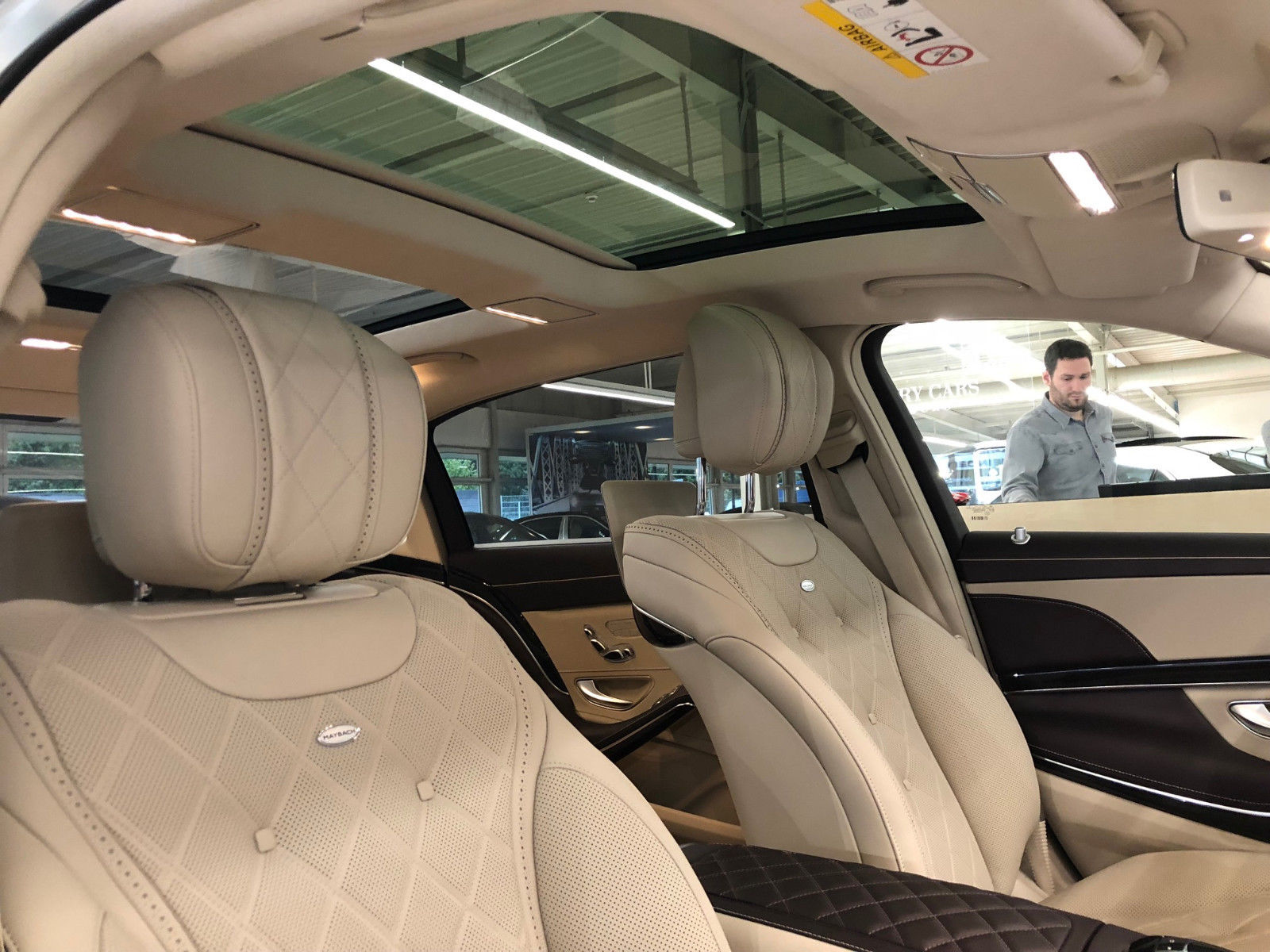 2018 Mercedes-Benz S 560 Maybach 4Matic, 8/15
