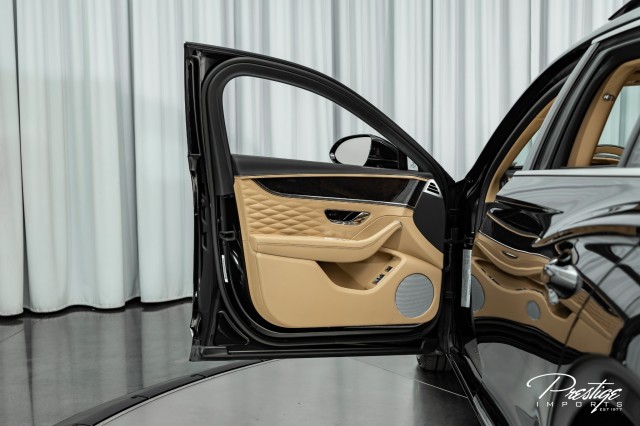 2022 Bentley Flying Spur, 13/16