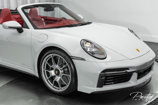 2022 Porsche 911 Convertible Turbo S, 2/20