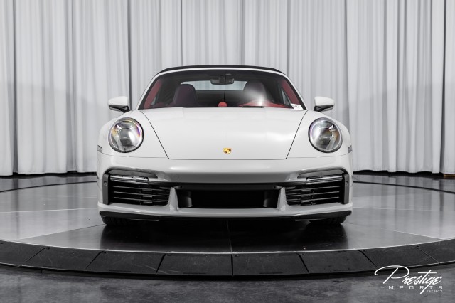 2022 Porsche 911 Convertible Turbo S, 3/20