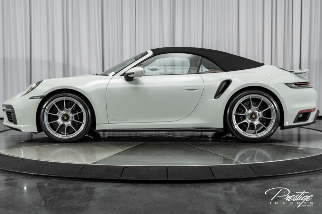 2022 Porsche 911 Convertible Turbo S, 9/20