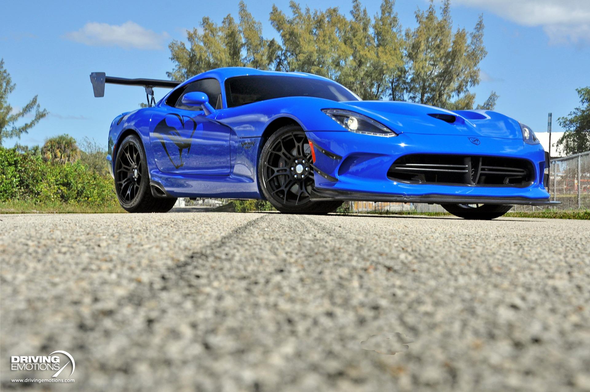 2017 DODGE VIPER GTC