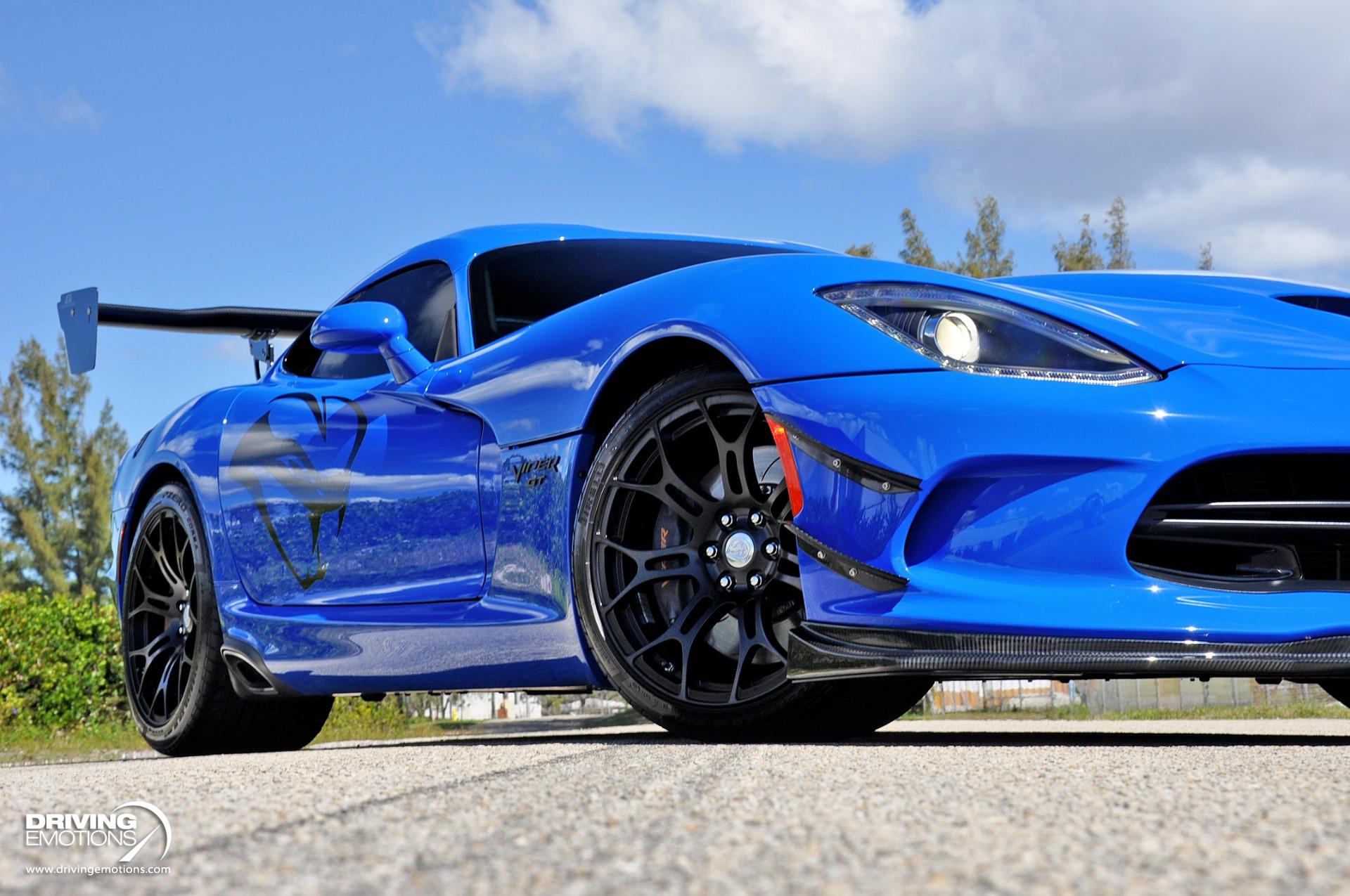 2017 DODGE VIPER GTC, 2/20