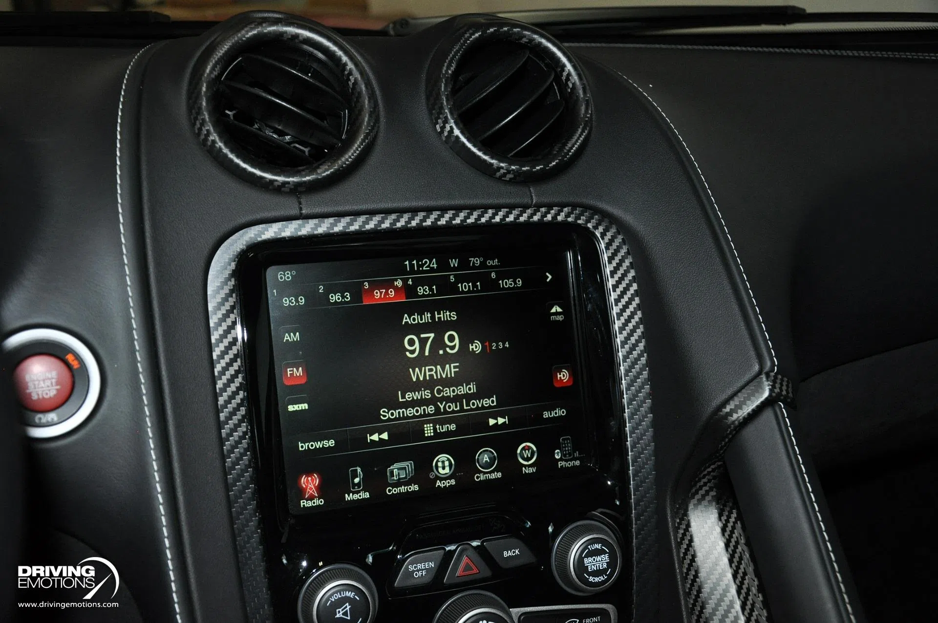 2017 Dodge Viper GTC interior, Black
