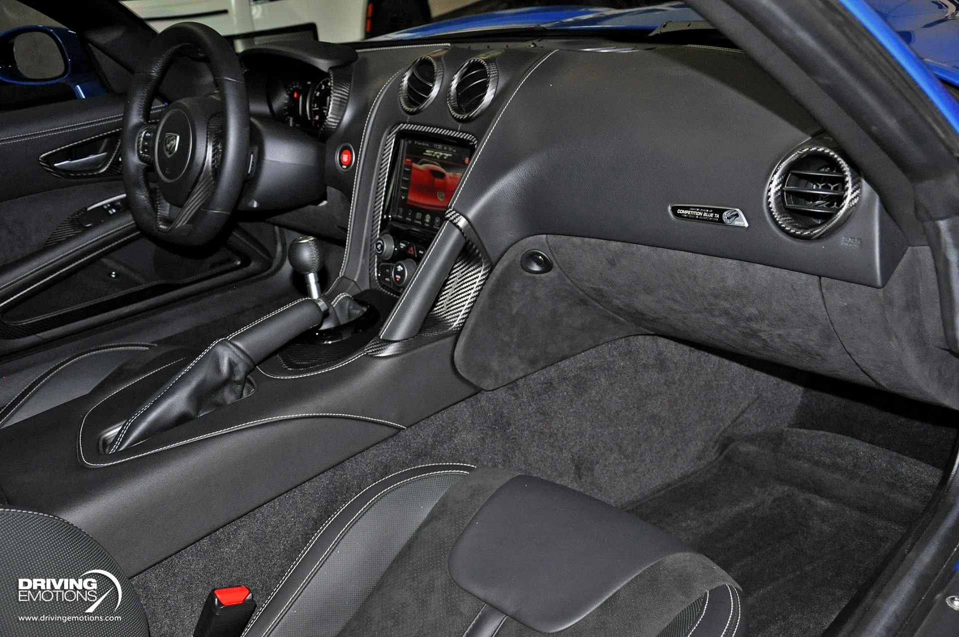 2017 Dodge Viper GTC interior, Black