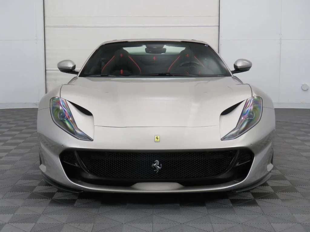 2022 Ferrari 812 GTS, 4/20