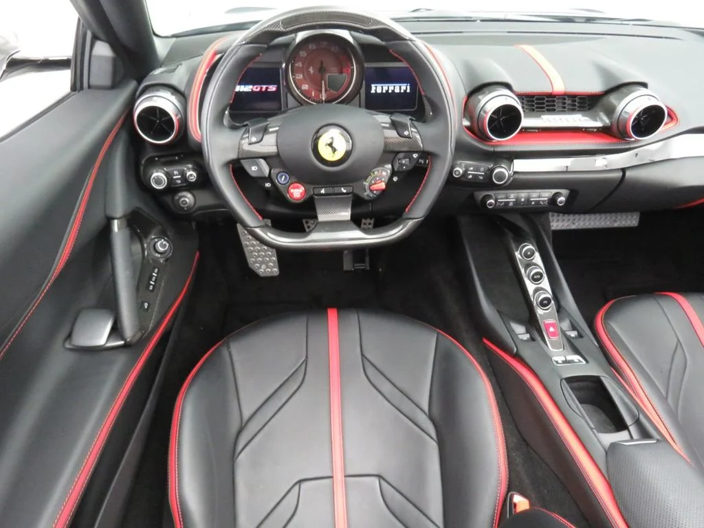 2022 Ferrari 812 GTS, 10/20