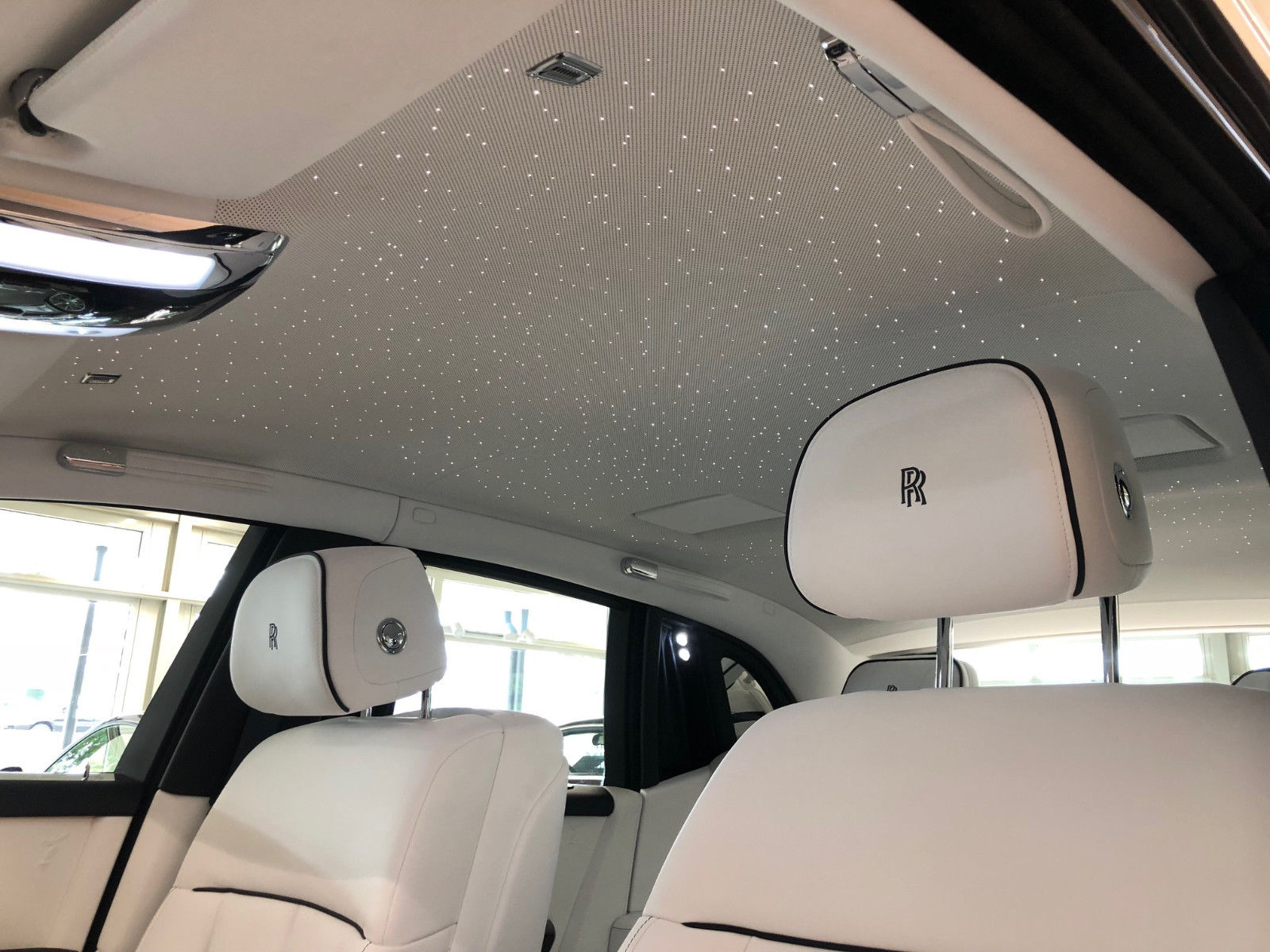 2018 Rolls-Royce Phantom VIII, 12/18