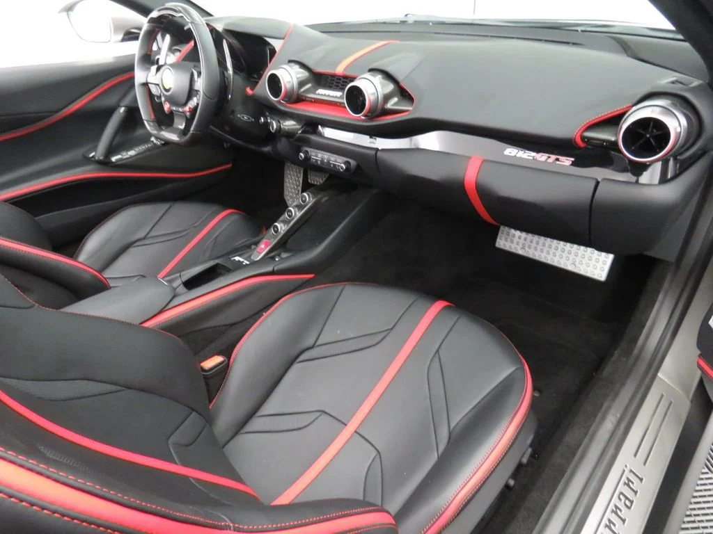 2022 Ferrari 812 GTS, 12/20