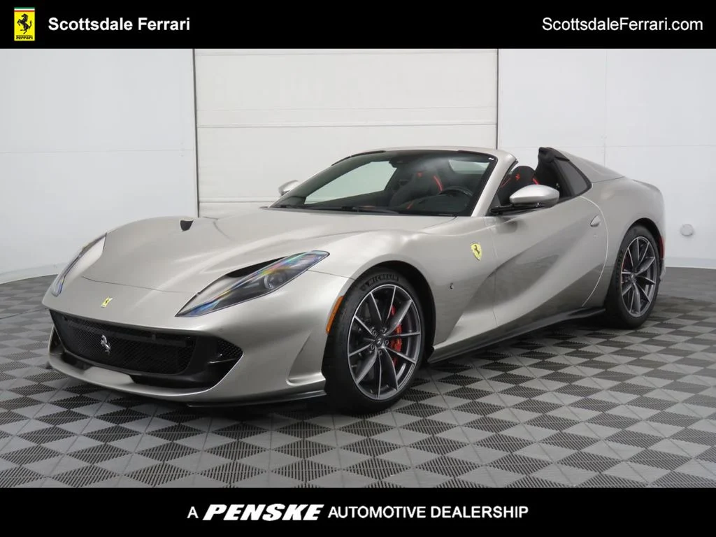 2022 Ferrari 812 GTS, 20/20