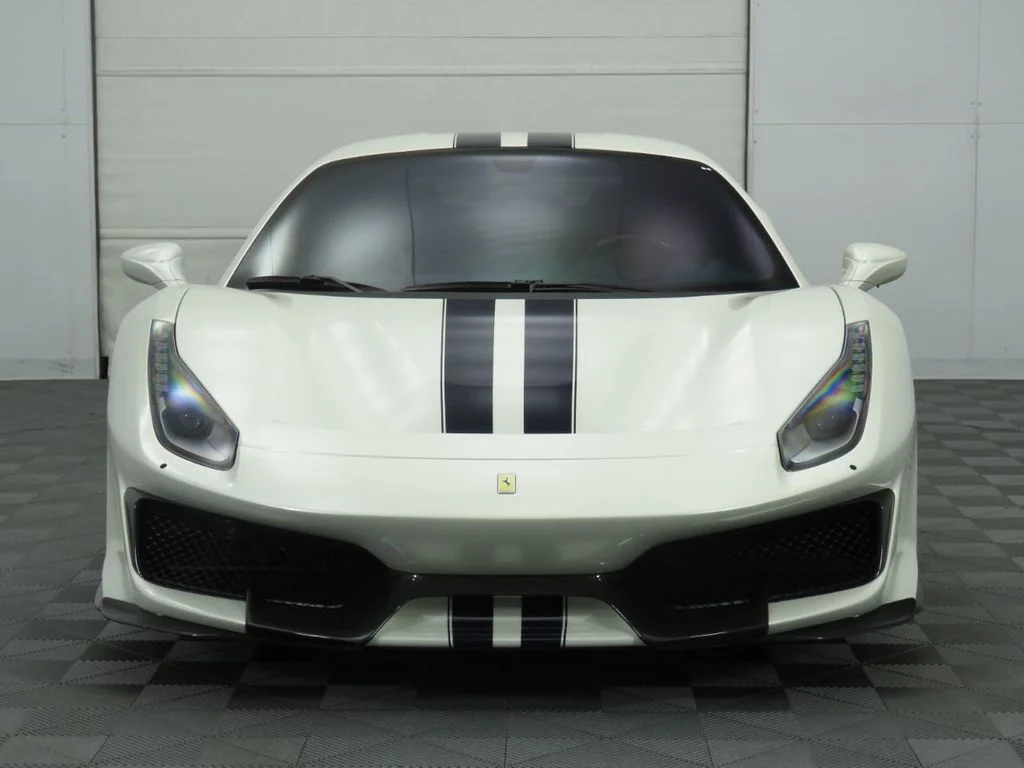 2020 Ferrari 488 Pista, 3/19