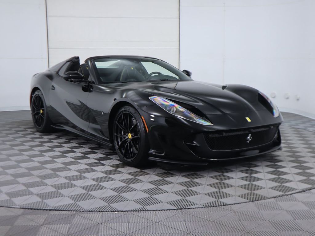 2021 Ferrari 812 GTS