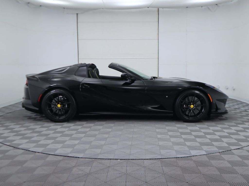 2021 Ferrari 812 GTS, 3/20