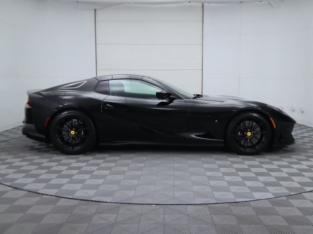 2021 Ferrari 812 GTS, 9/20