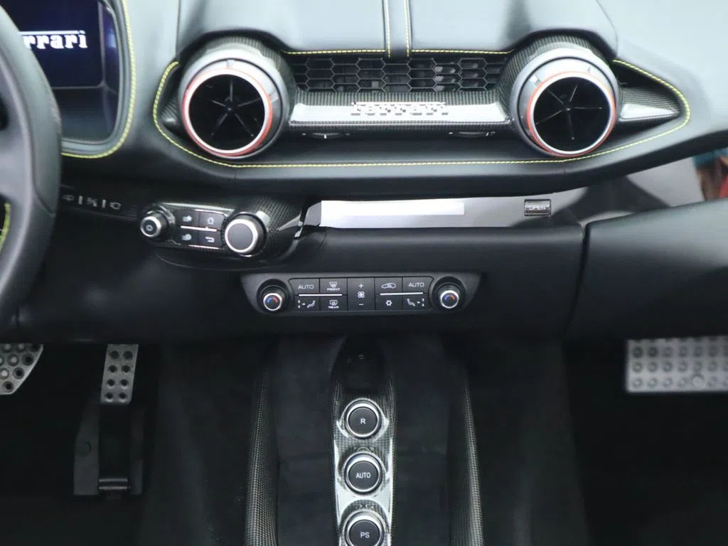 2021 Ferrari 812 GTS interior, Nero, Leather