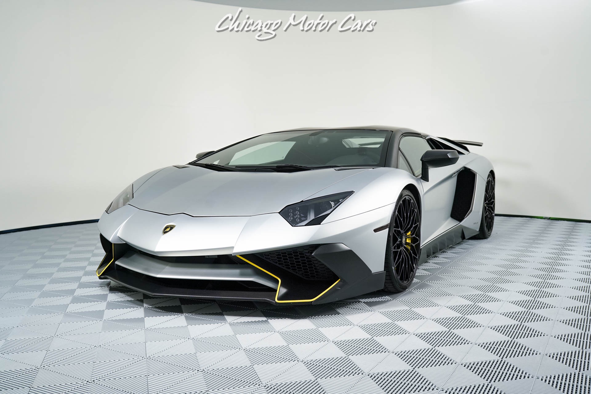 2017 LAMBORGHINI AVENTADOR LP750-4 SV, 7/20