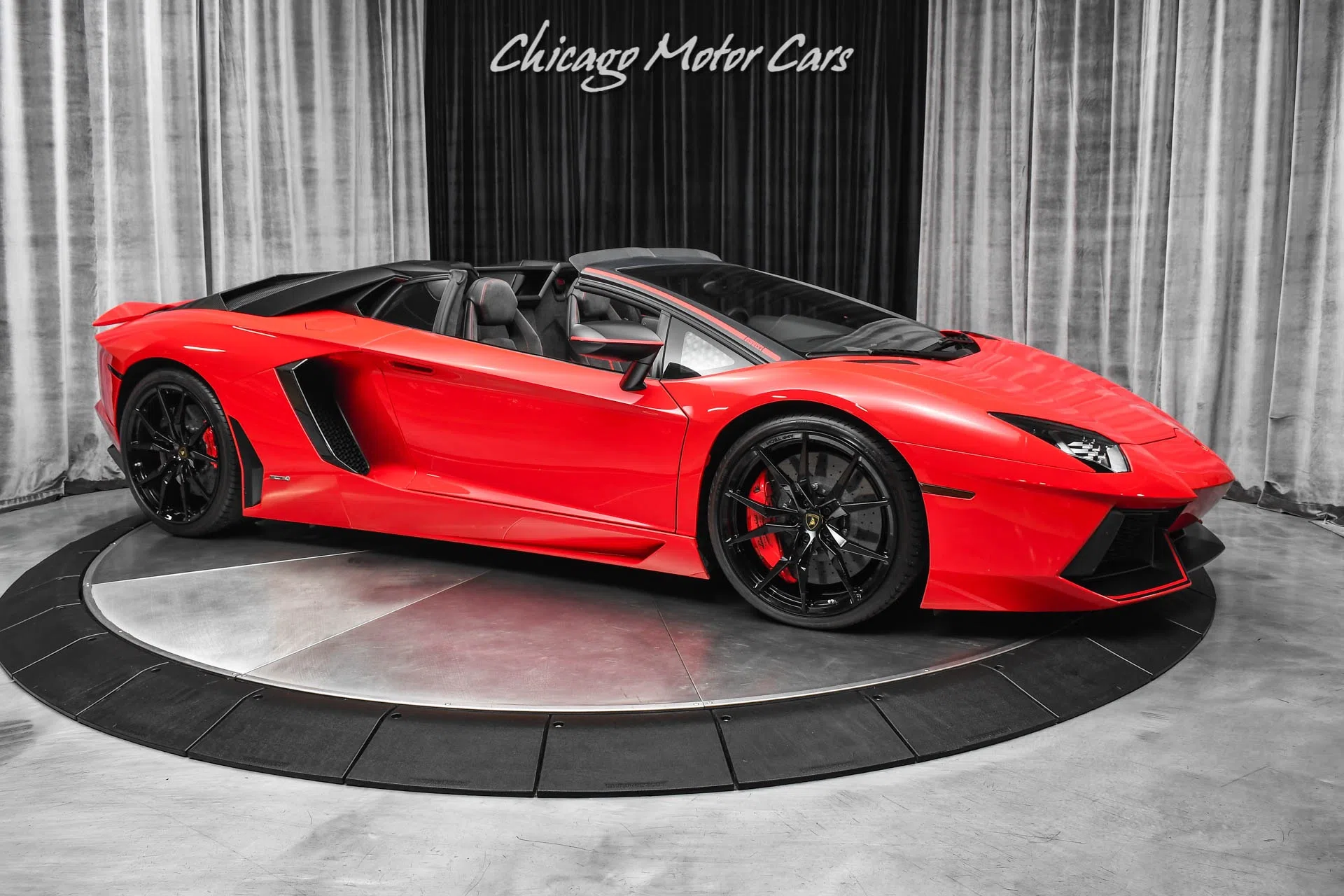 2016 Lamborghini Aventador LP700-4 Pirelli Edition for sale, exterior, Rosso Mars/Nero Nemesis