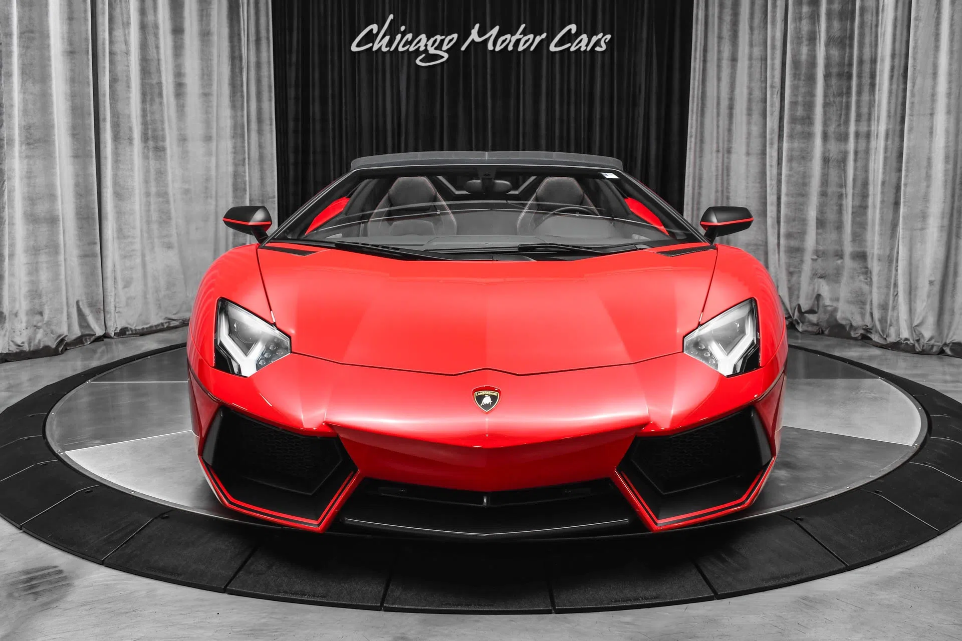 2016 Lamborghini Aventador LP700-4 Pirelli Edition for sale, exterior, Rosso Mars/Nero Nemesis