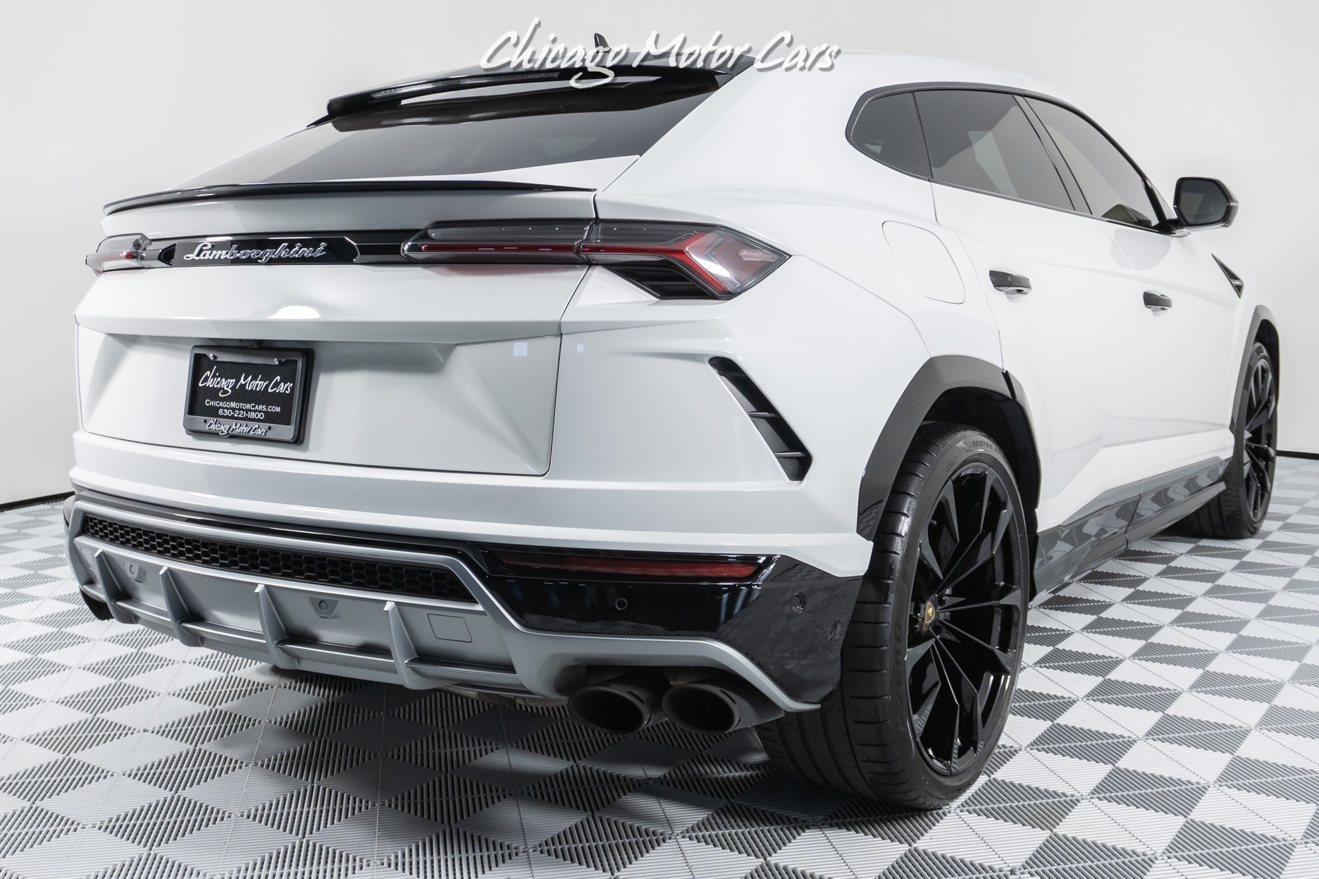 2020 LAMBORGHINI URUS, 10/20
